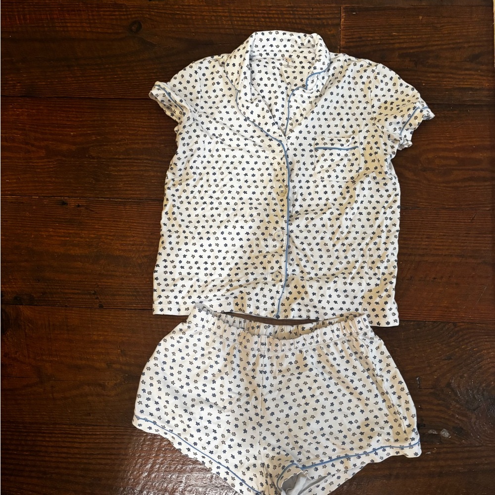 Women’s Roller Rabbit Pajama Set